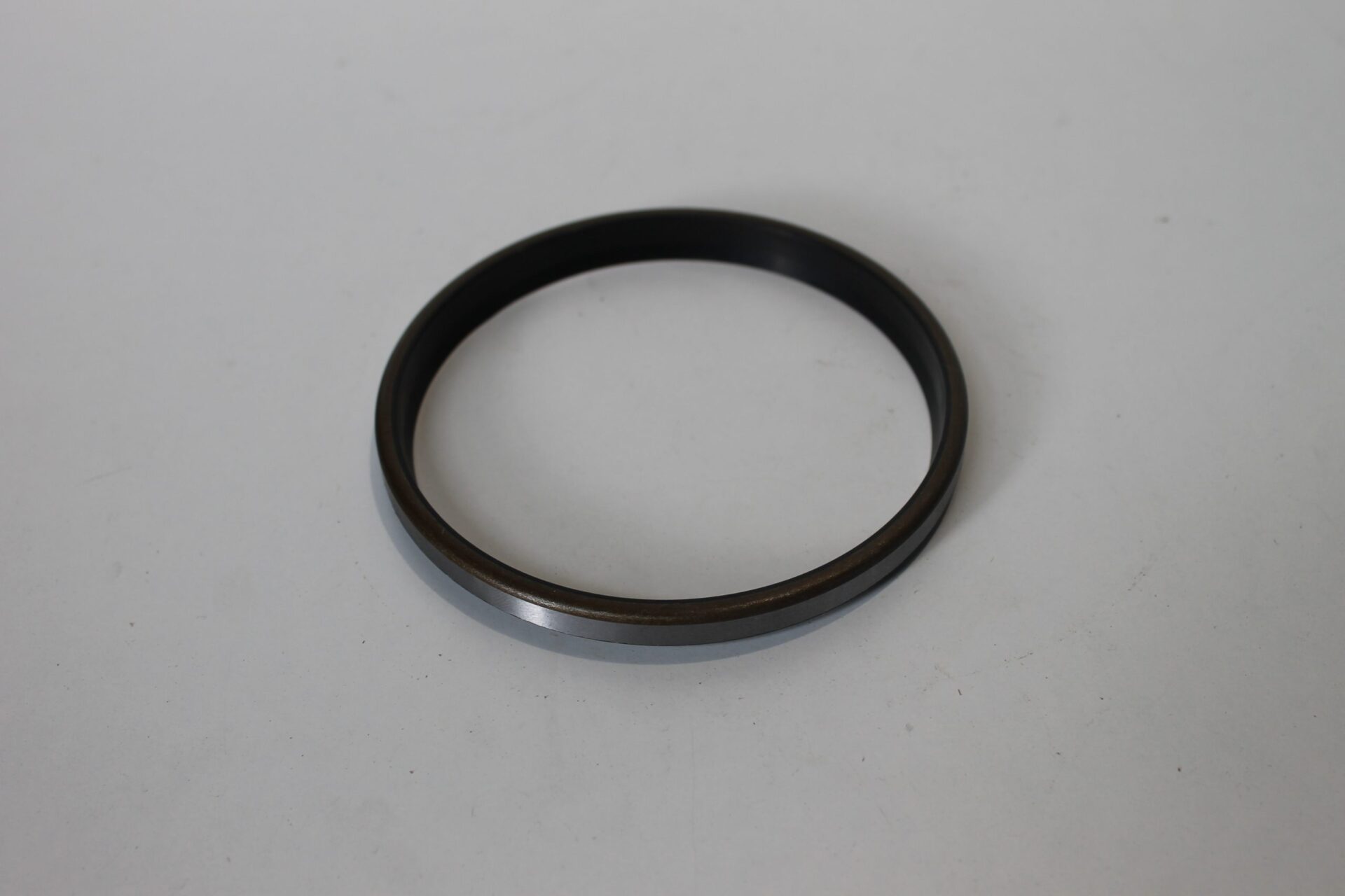 Front Axle Support Gasket Seal 3009884X1. Massey Ferguson Tractors, Ned Murphy Tractors Ltd.