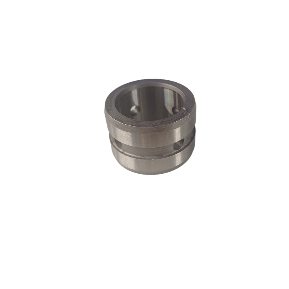 3382868M3 4WD Clutch Bush for Massey Ferguson Tractors. Massey Ferguson Tractors, Ned Murphy Tractors Ltd.