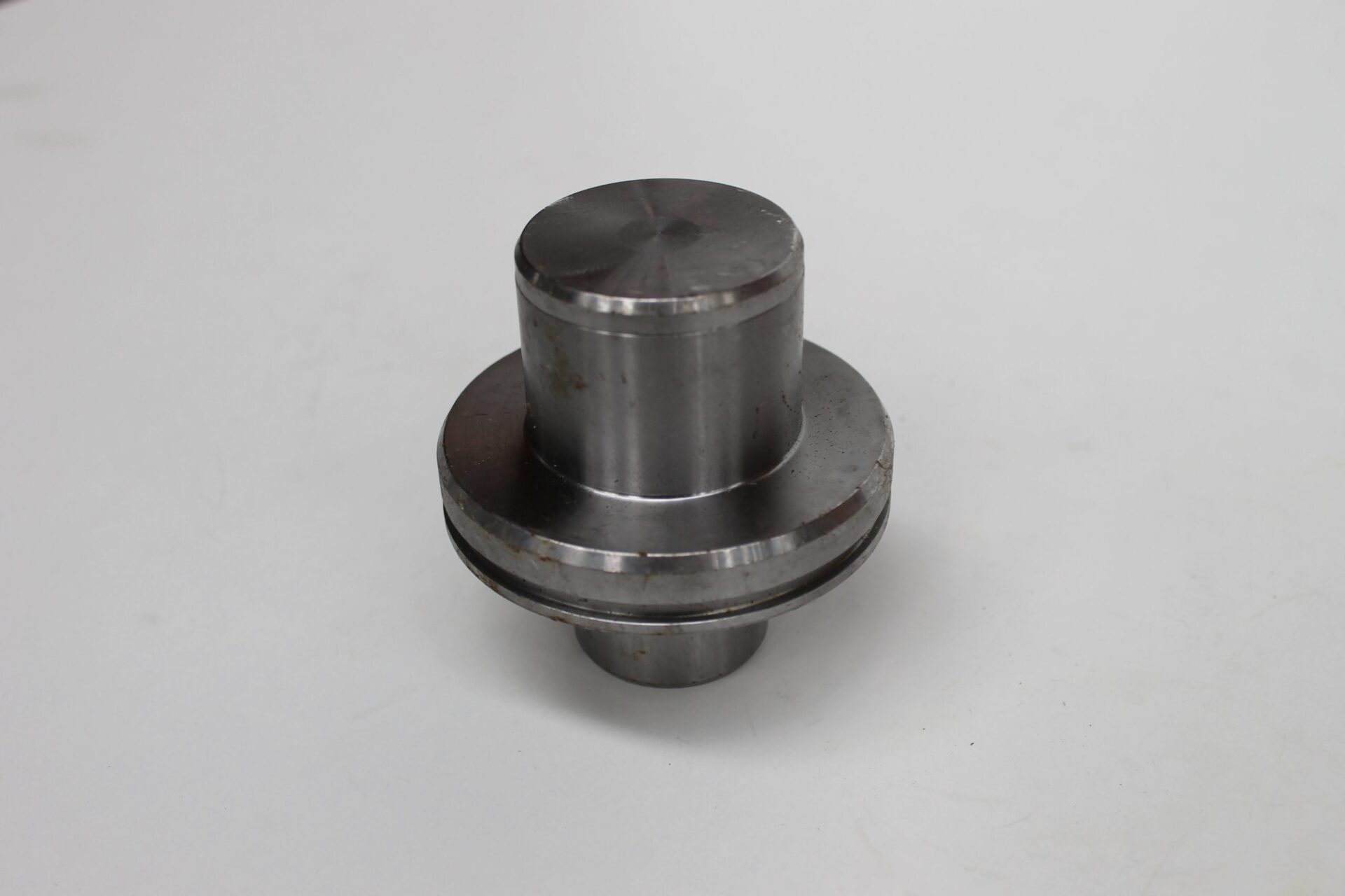 3426332M1, King Pin, Massey Ferguson Tractor Parts, Ned Murphy Tractors