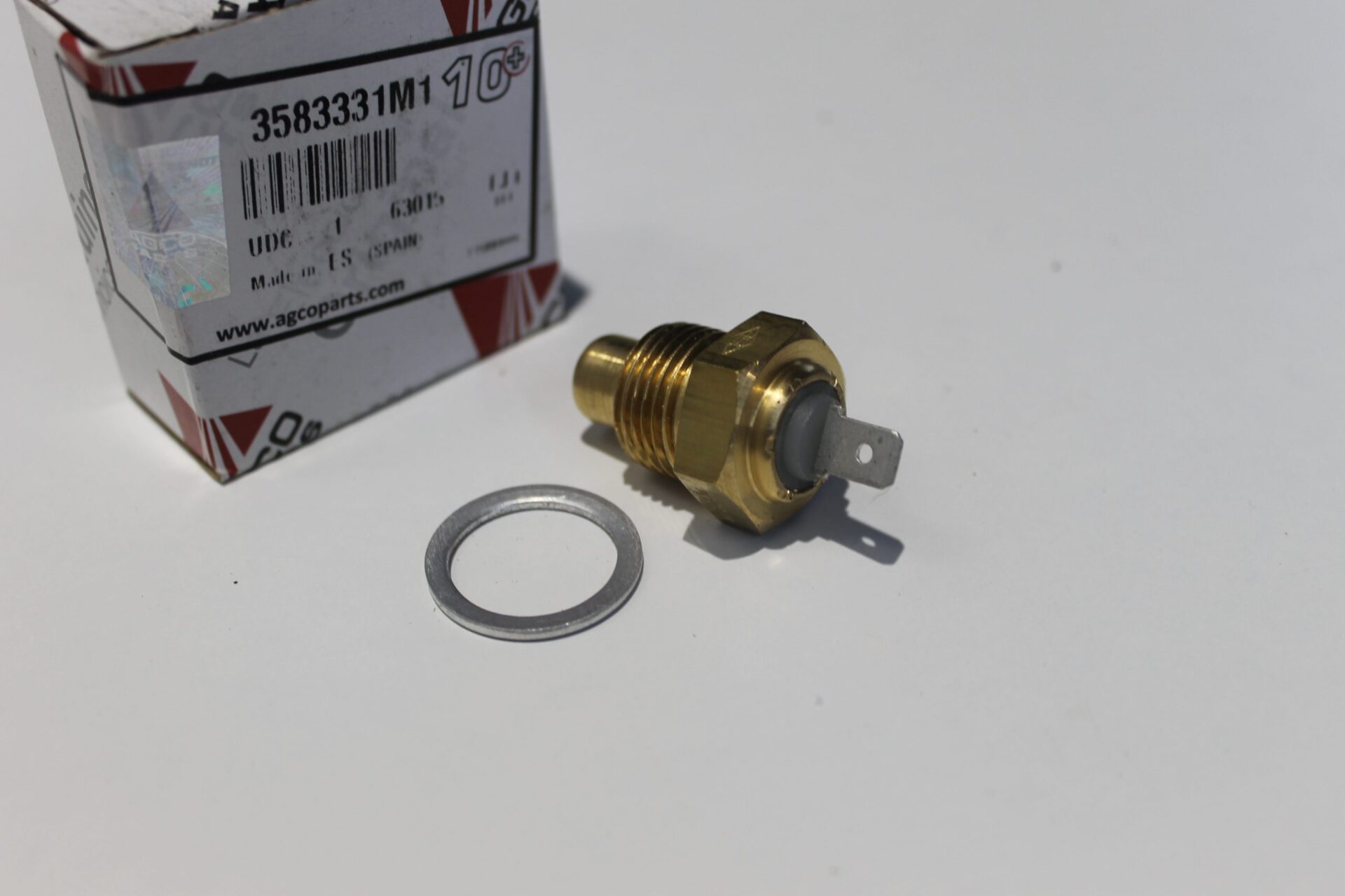 Temperature Sensor 3583331M1, Massey Ferguson Tractor Parts, Ned Murphy Tractors