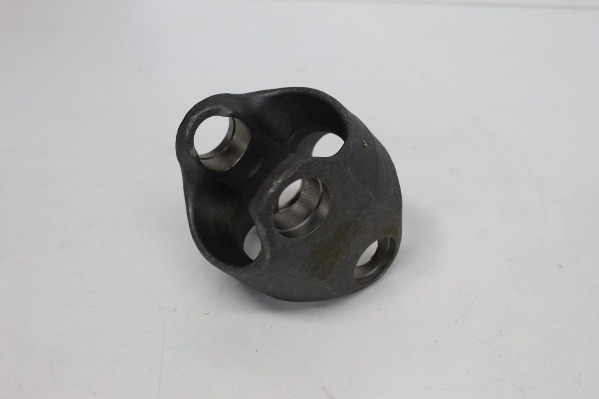 VA046196, Carraro Shaft Knuckle, Massey Ferguson Tractors, Ned Murphy Tractors Ltd.