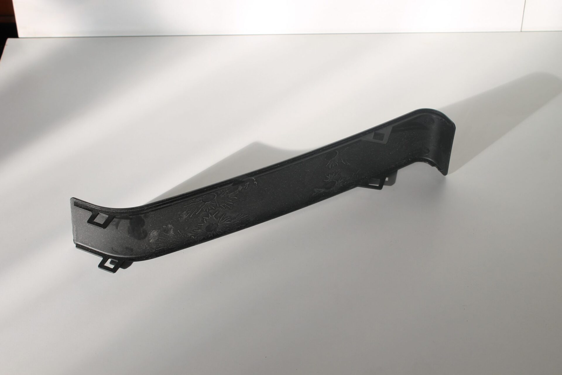 Cab Exterior Trim Right Hand 4273312M1 - Image 2