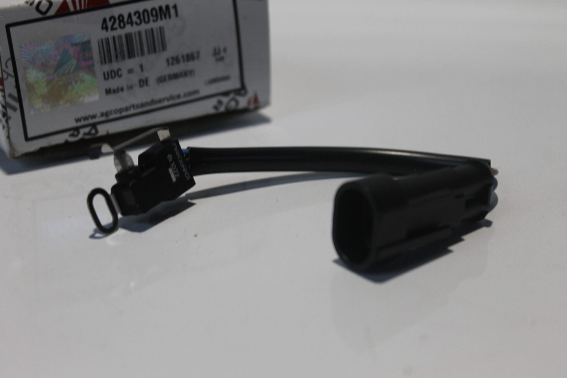 4284309M1, Transmission Control Switch, Massey Ferguson Tractors, Ned Murphy Tractors Ltd.