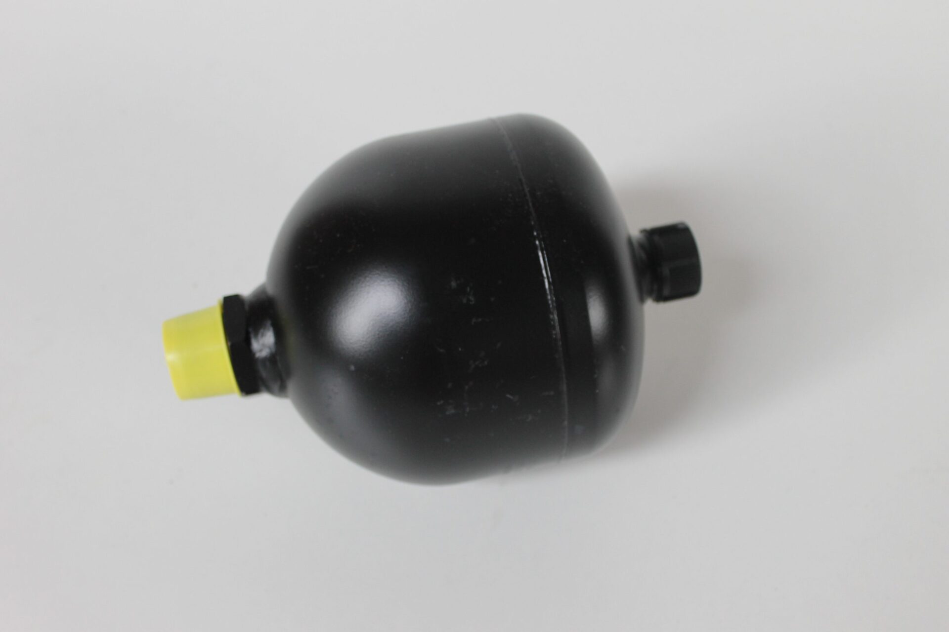 4300394M3, Accumulator, Massey Ferguson Tractors, Ned Murphy Tractors Ltd.