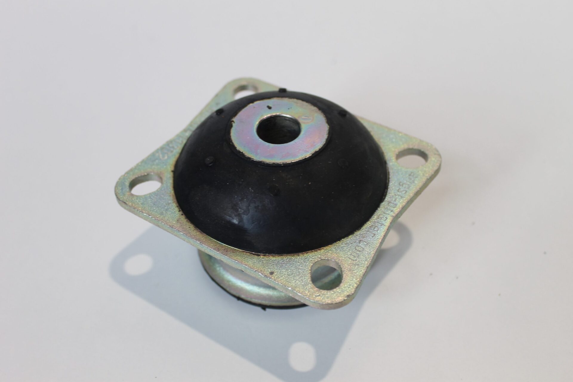 4387985M1, Cab Mounts, Massey Ferguson Tractors, Ned Murphy Tractors Ltd.