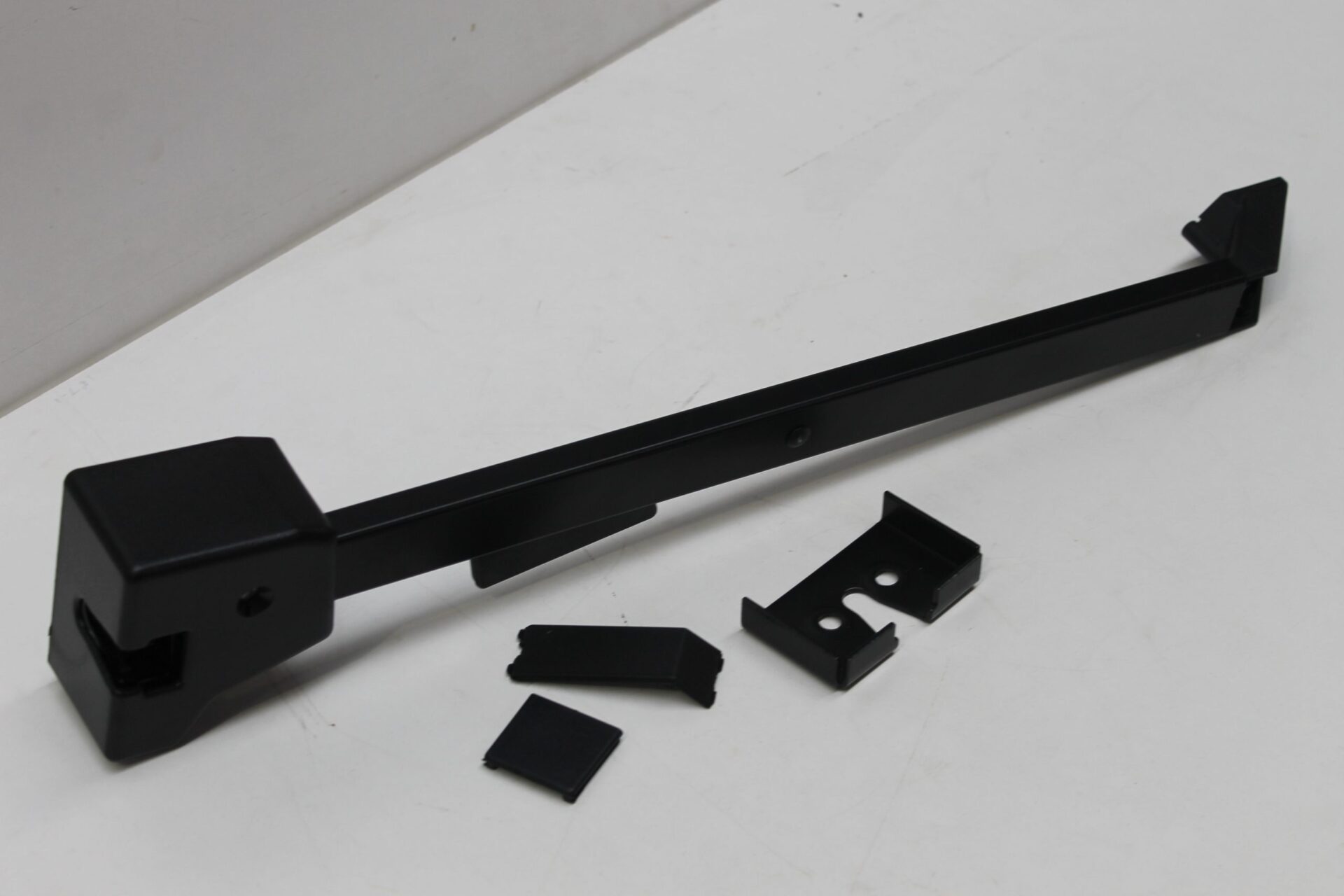 Inner Door Latch Right Side - 3476157M1, Massey Ferguson Tractors, Ned Murphy Tractors Ltd.