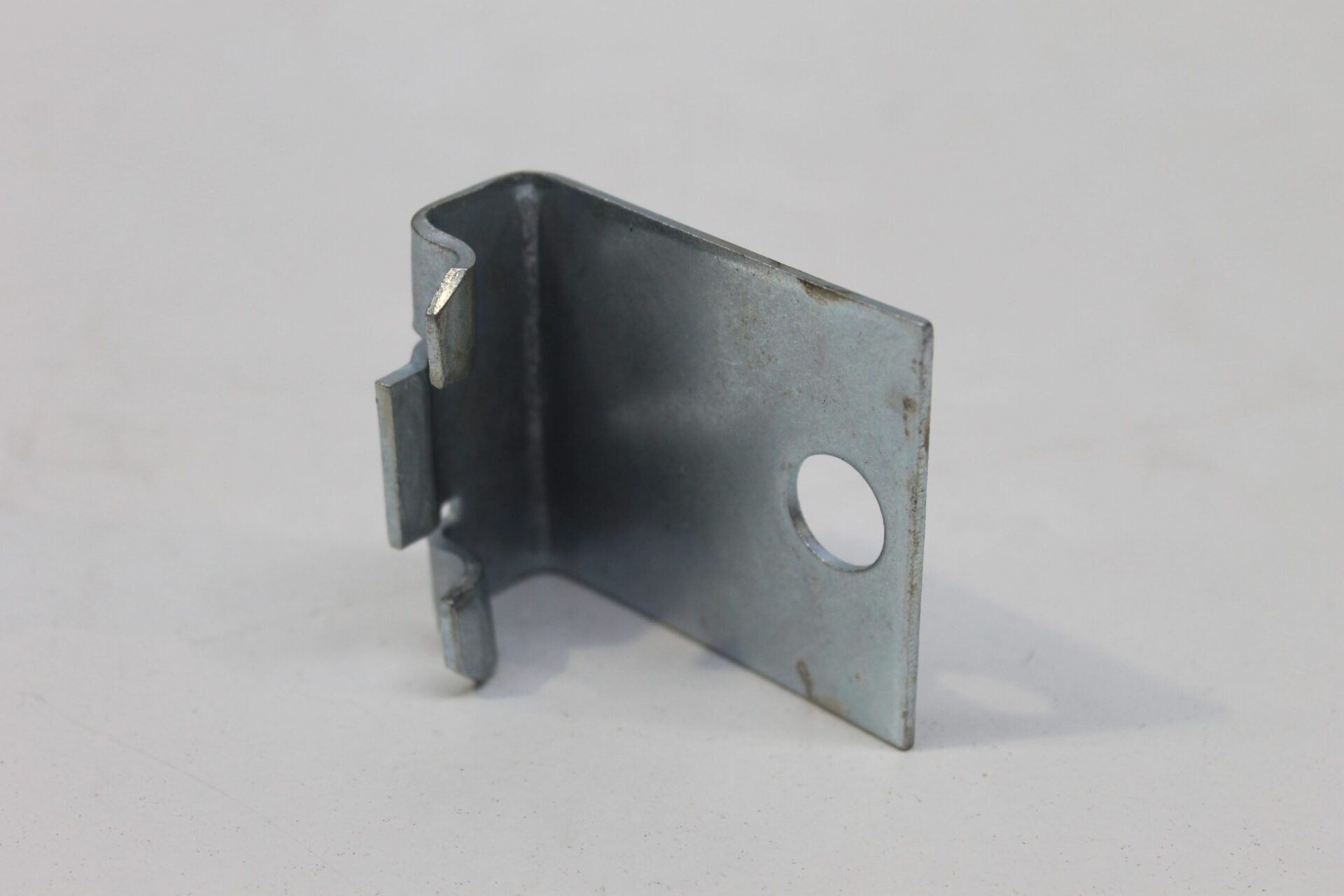 1694914M3, Bonnet Bracket, Massey Ferguson Tractors, Ned Murphy Tractors Ltd.