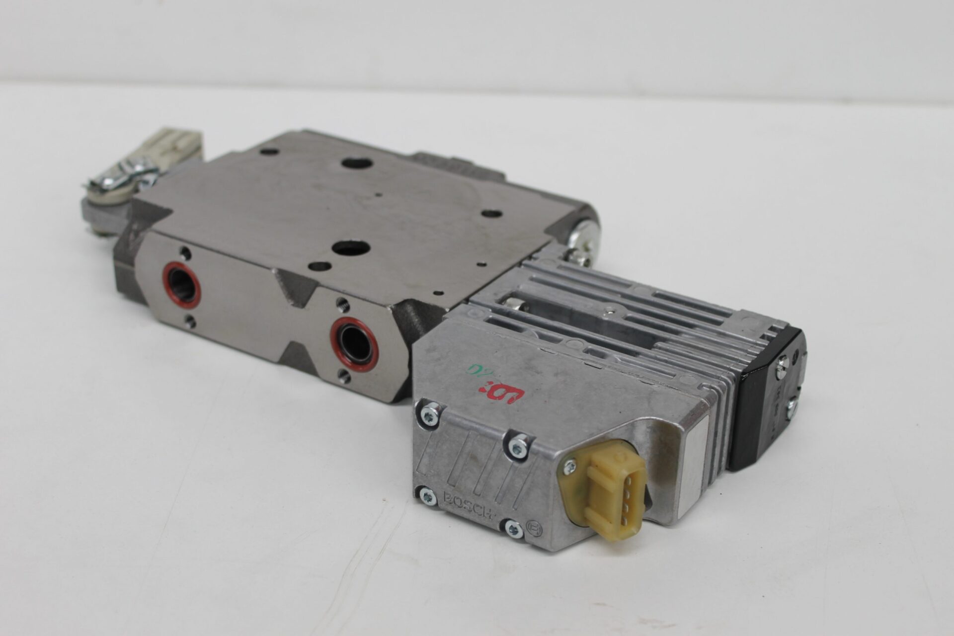 Electric Spool Slice 3797234M6, Massey Ferguson Tractors, Ned Murphy Tractors Ltd.