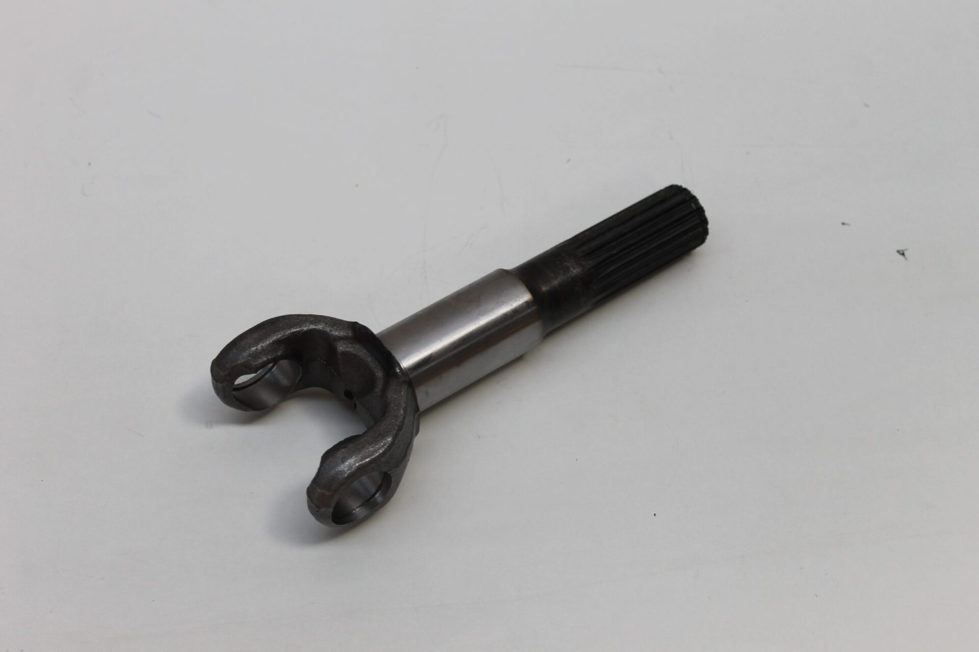 4WD Final Drive Shaft 3429439M1, Massey Ferguson Tractors, Ned Murphy Tractors Ltd.