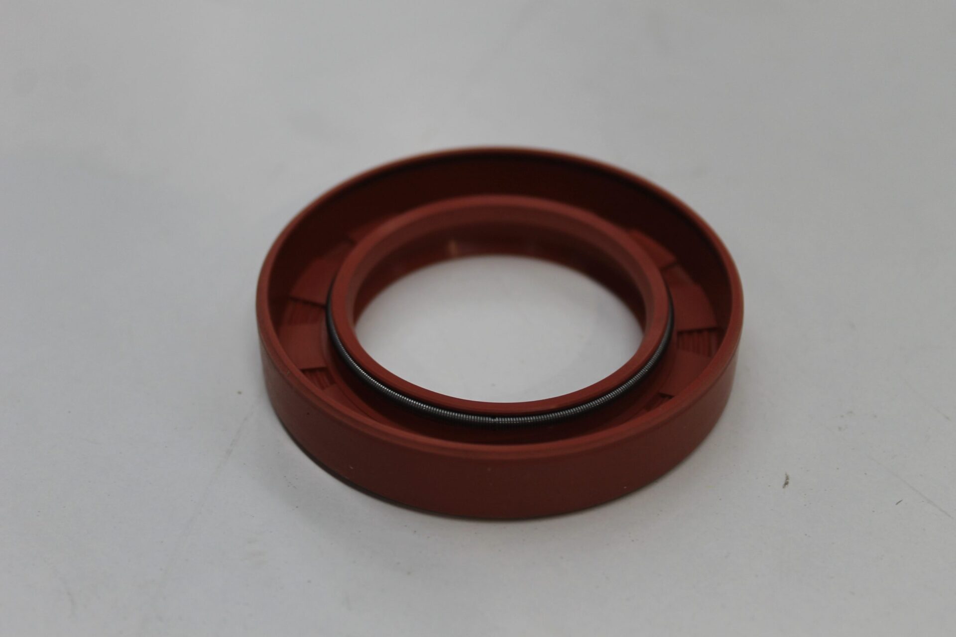 Flywheel Seal 3052116M1 - Image 2