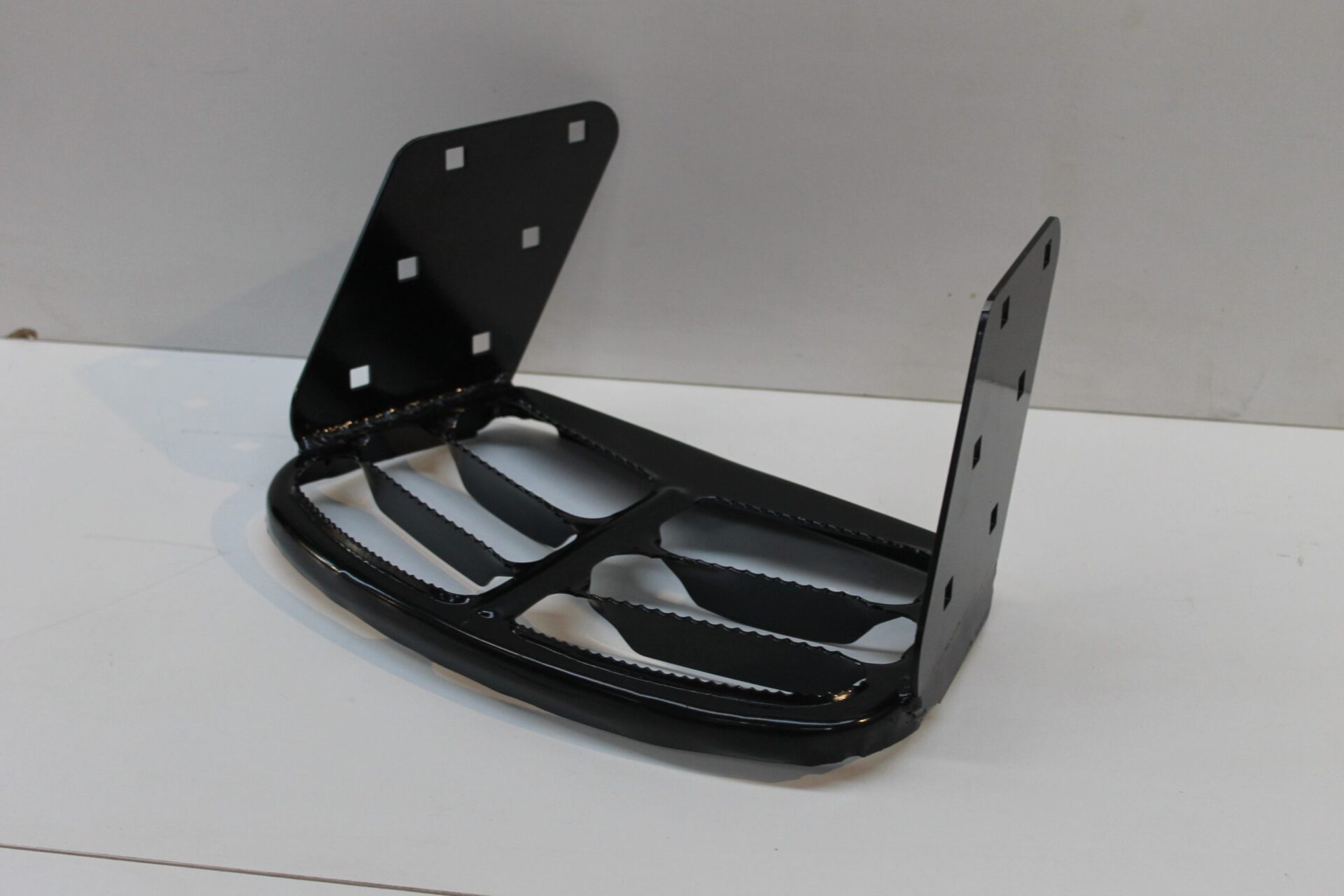 Bottom Step, 3785779M1, Massey Ferguson Tractors, Ned Murphy Tractors Ltd.