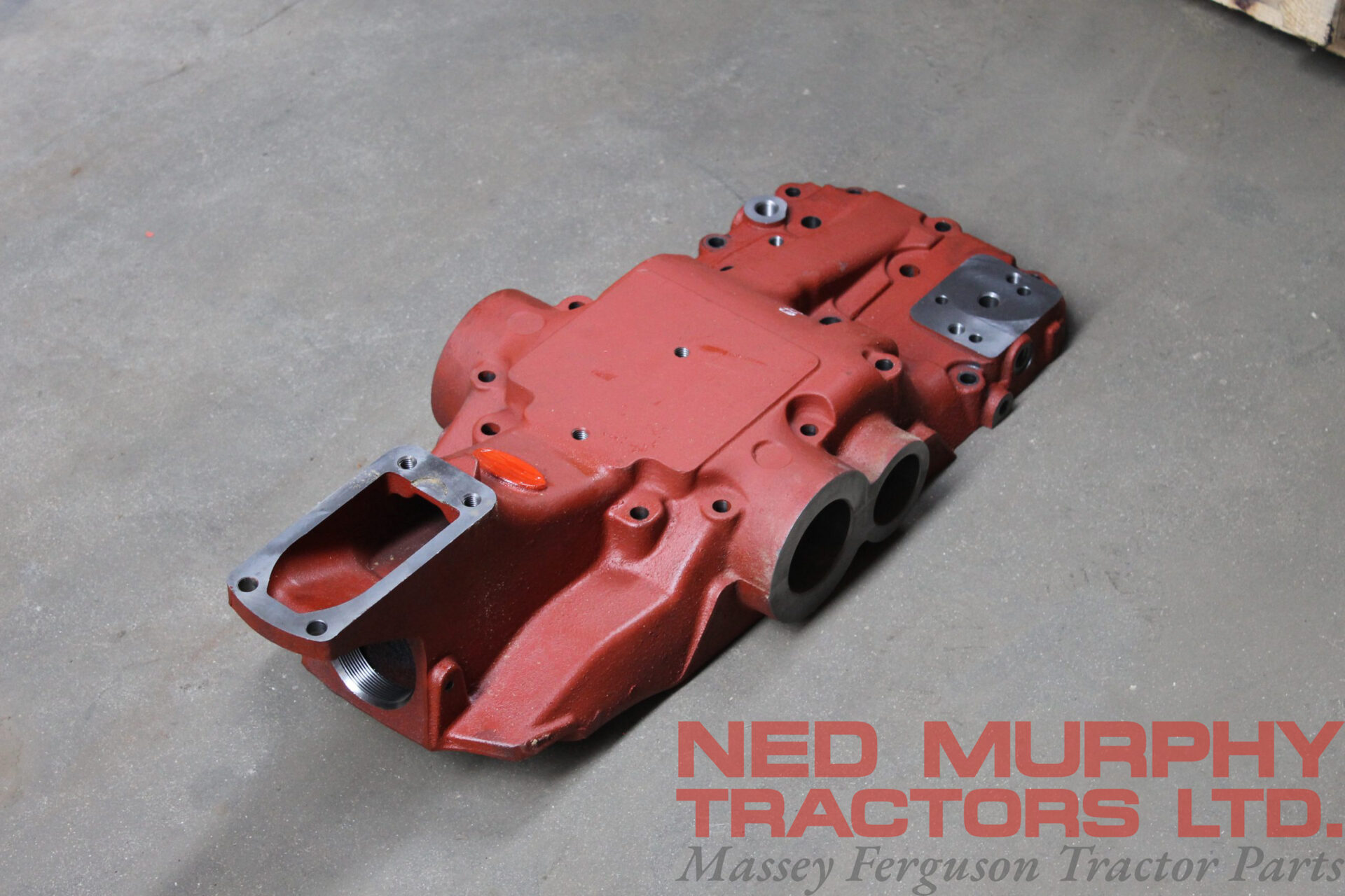 4200/4300 Series Lift Cover, 3809677M94, Massey Ferguson Tractors, Ned Murphy Tractors Ltd.