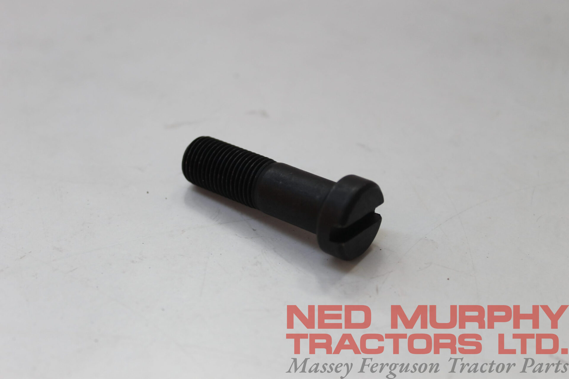825776M1, Differential Screw, Massey Ferguson Tractors, Ned Murphy Tractors Ltd.