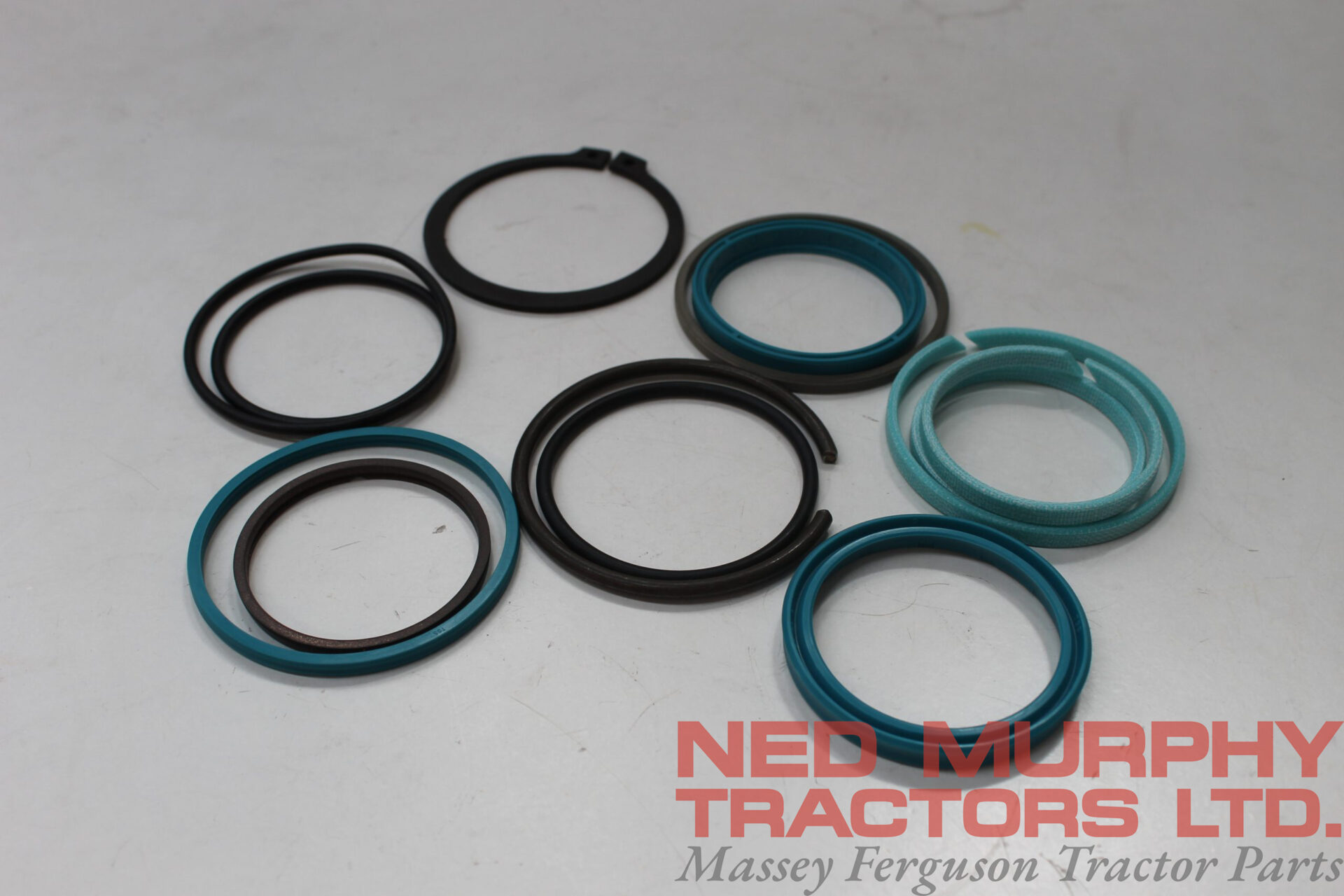 6249068M91, Front Suspension Ram Seal Kit, Massey Ferguson Tractors, Ned Murphy Tractors Ltd.