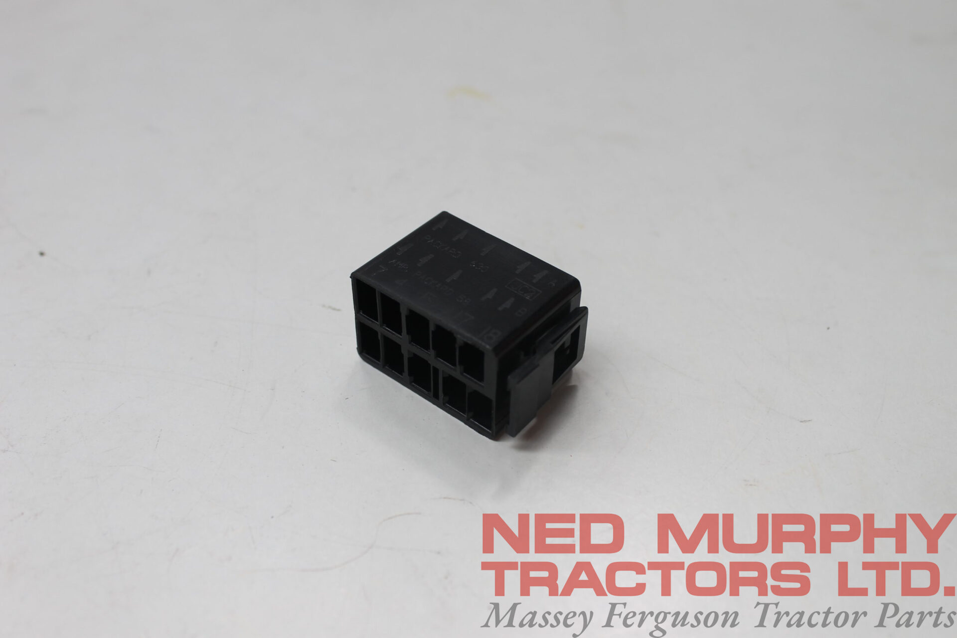 4271662M1, Electrical Connector, Massey Ferguson Tractors.