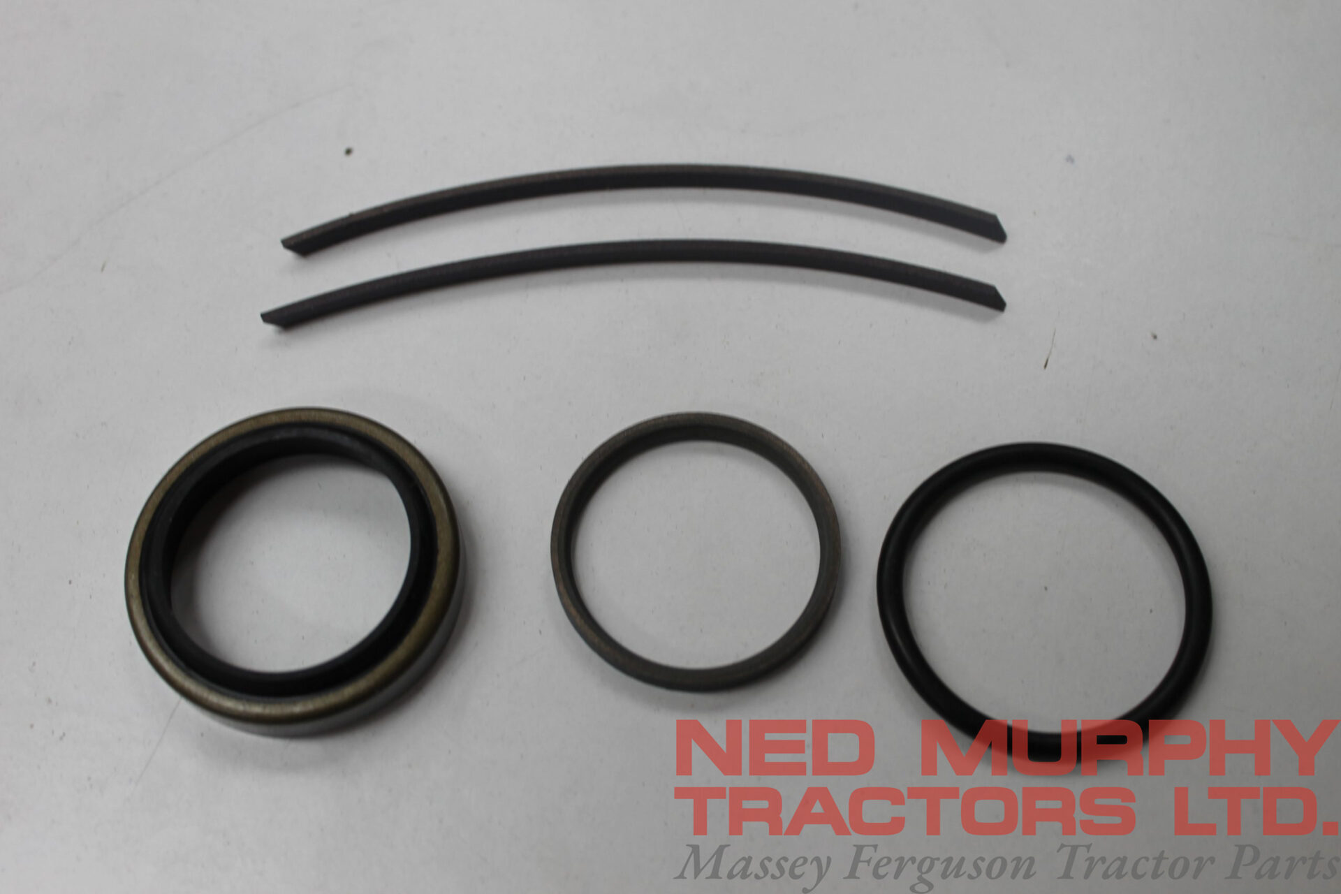 3900423M91, Clutch Slave Cylinder Repair Kit, Massey Ferguson Tractors, Ned Murphy Tractors Ltd.