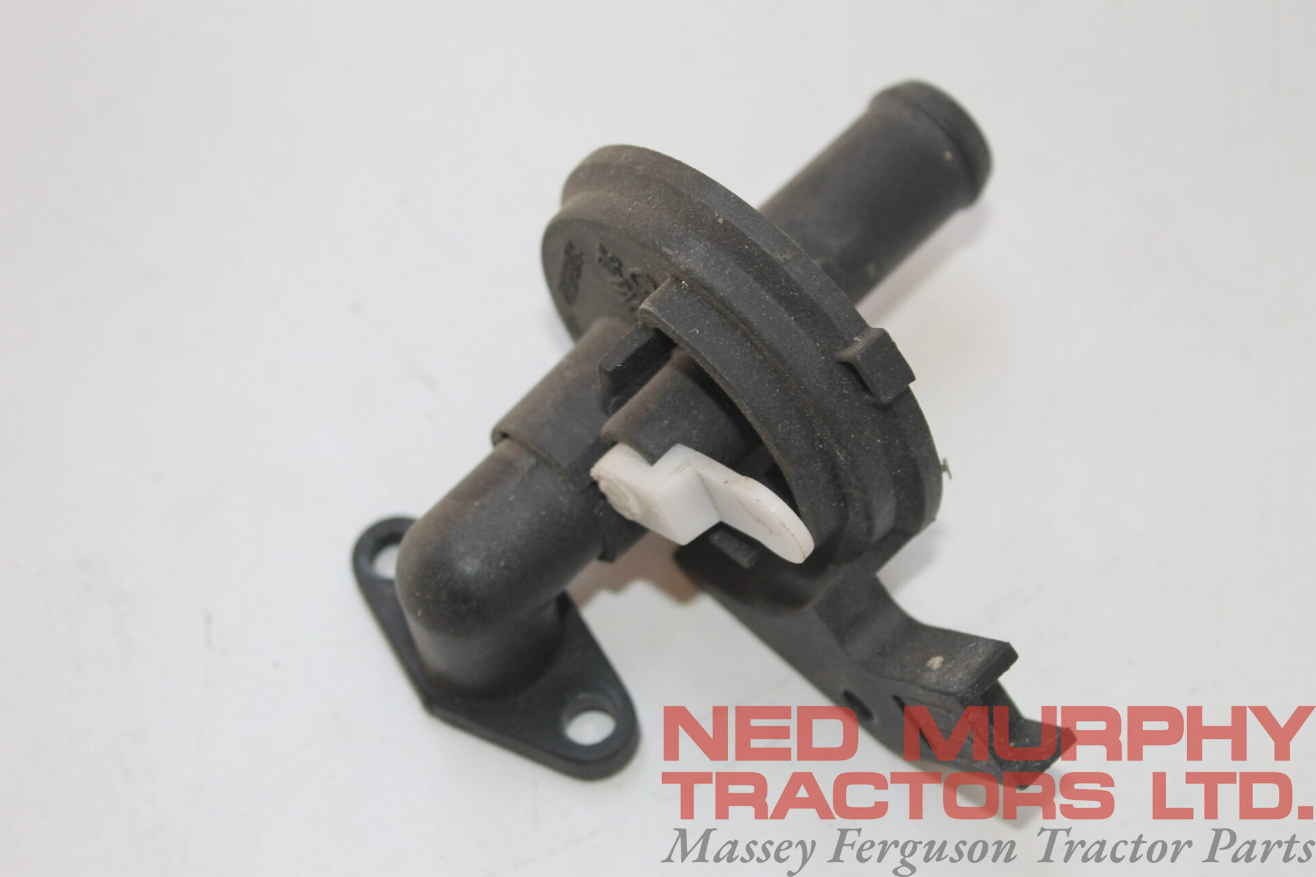 3904316M1, Air Con/Heater Shuttle Valve, Massey Ferguson Tractors, Ned Murphy Tractors Ltd.