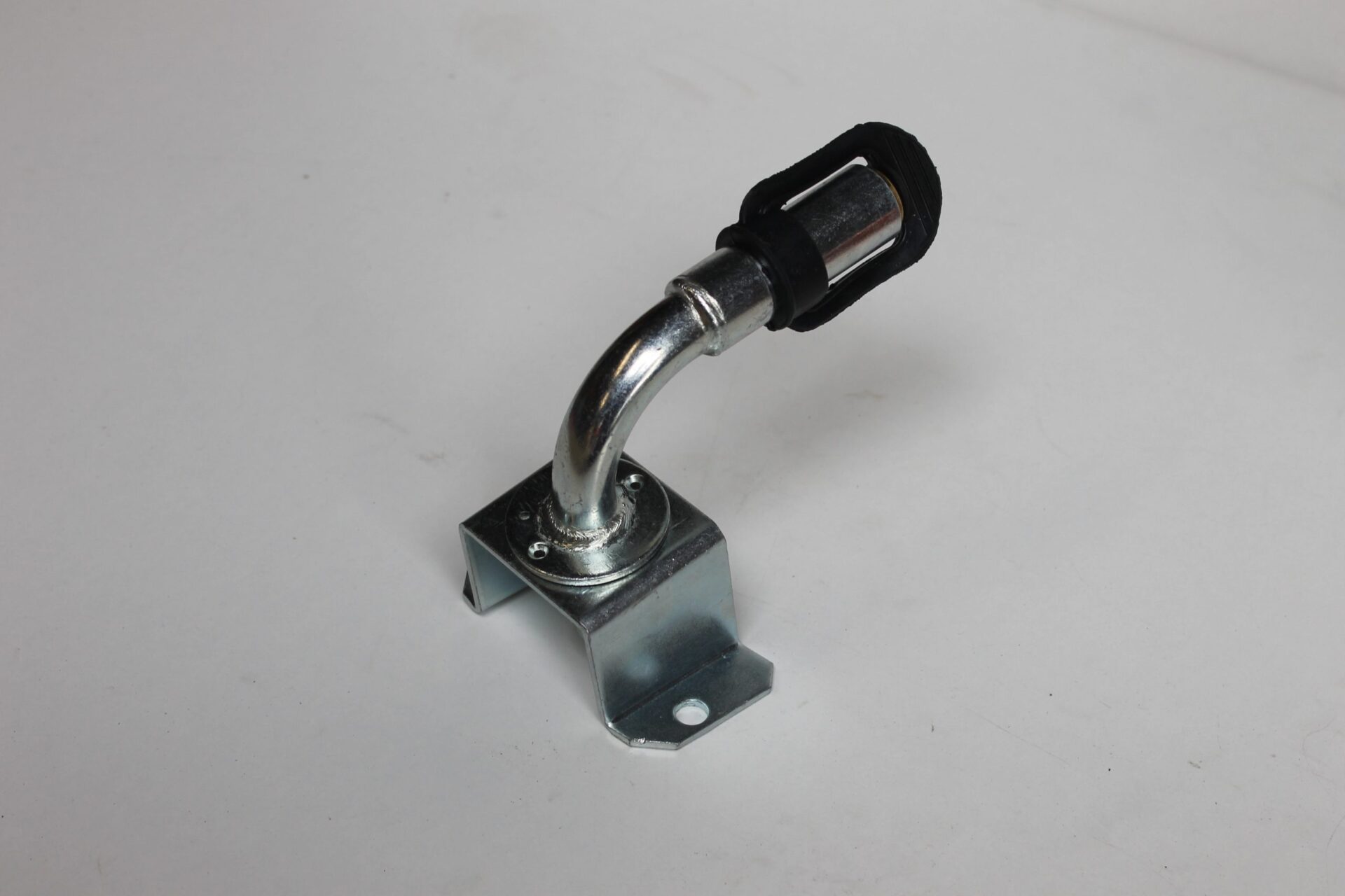 Beacon Bracket, 3778093M91, Massey Ferguson Tractors, Ned Murphy Tractors Ltd.