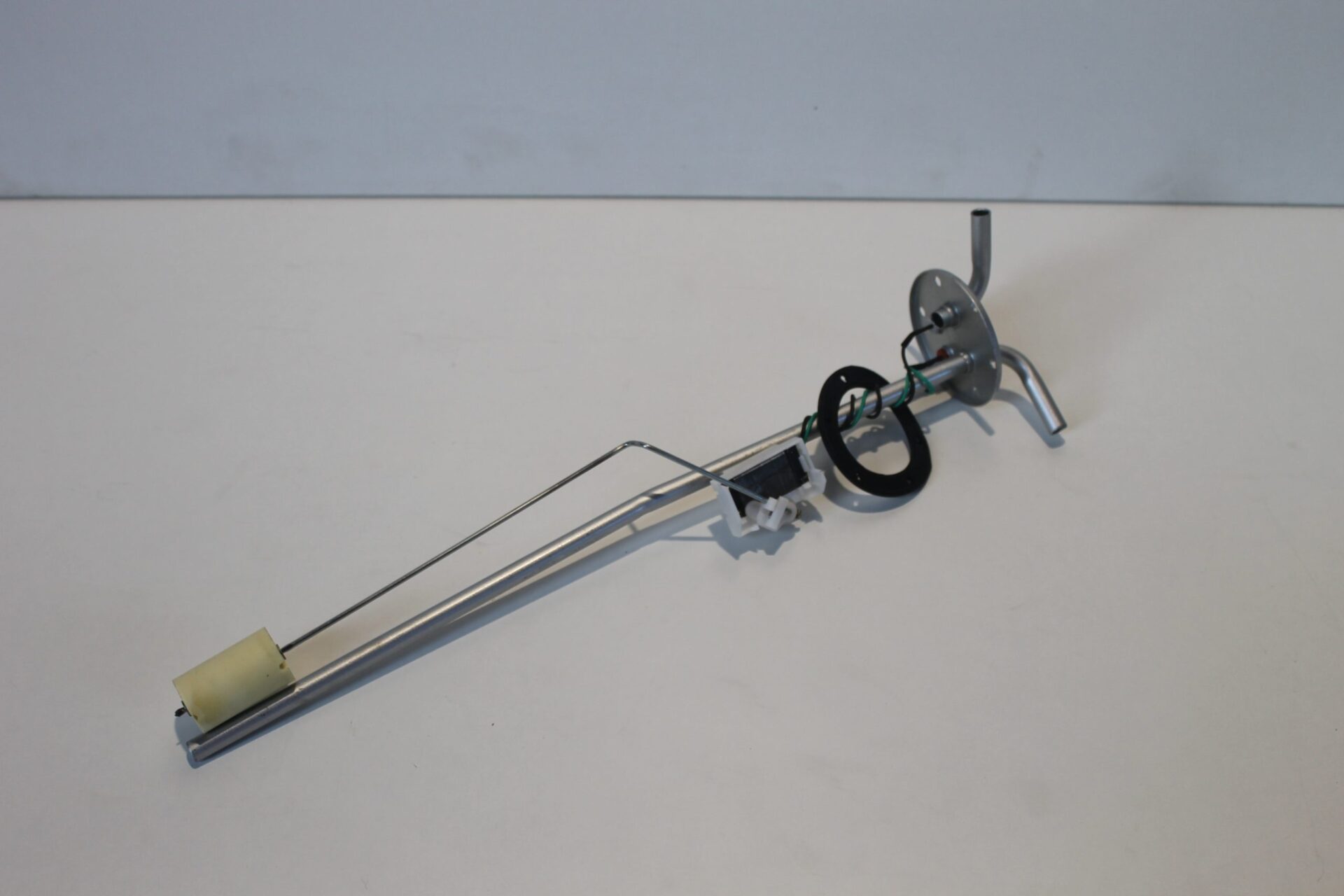 4276590M1, Fuel Sender, Massey Ferguson Tractors, Ned Murphy Tractors Ltd.