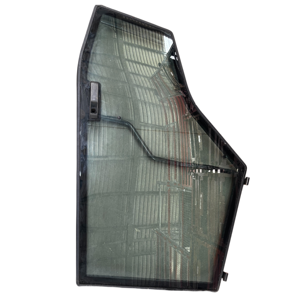 ACP0348530, RH Door Complete, Massey Ferguson Tractors, Ned Murphy Tractors Ltd.