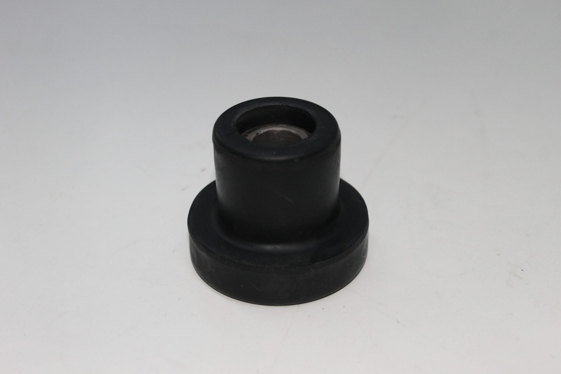 1612171M1, Rear Cab Rubber Mount, Massey Ferguson Tractors, Ned Murphy Tractors Ltd.