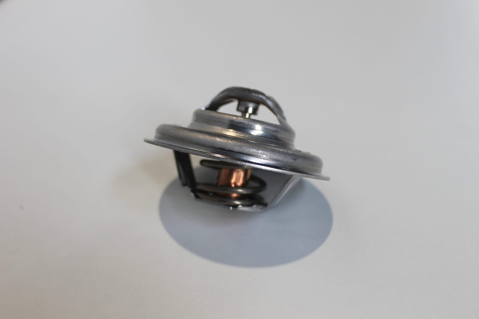 Thermostat, V837084949, Massey Ferguson Tractors, Ned Murphy Tractors Ltd.