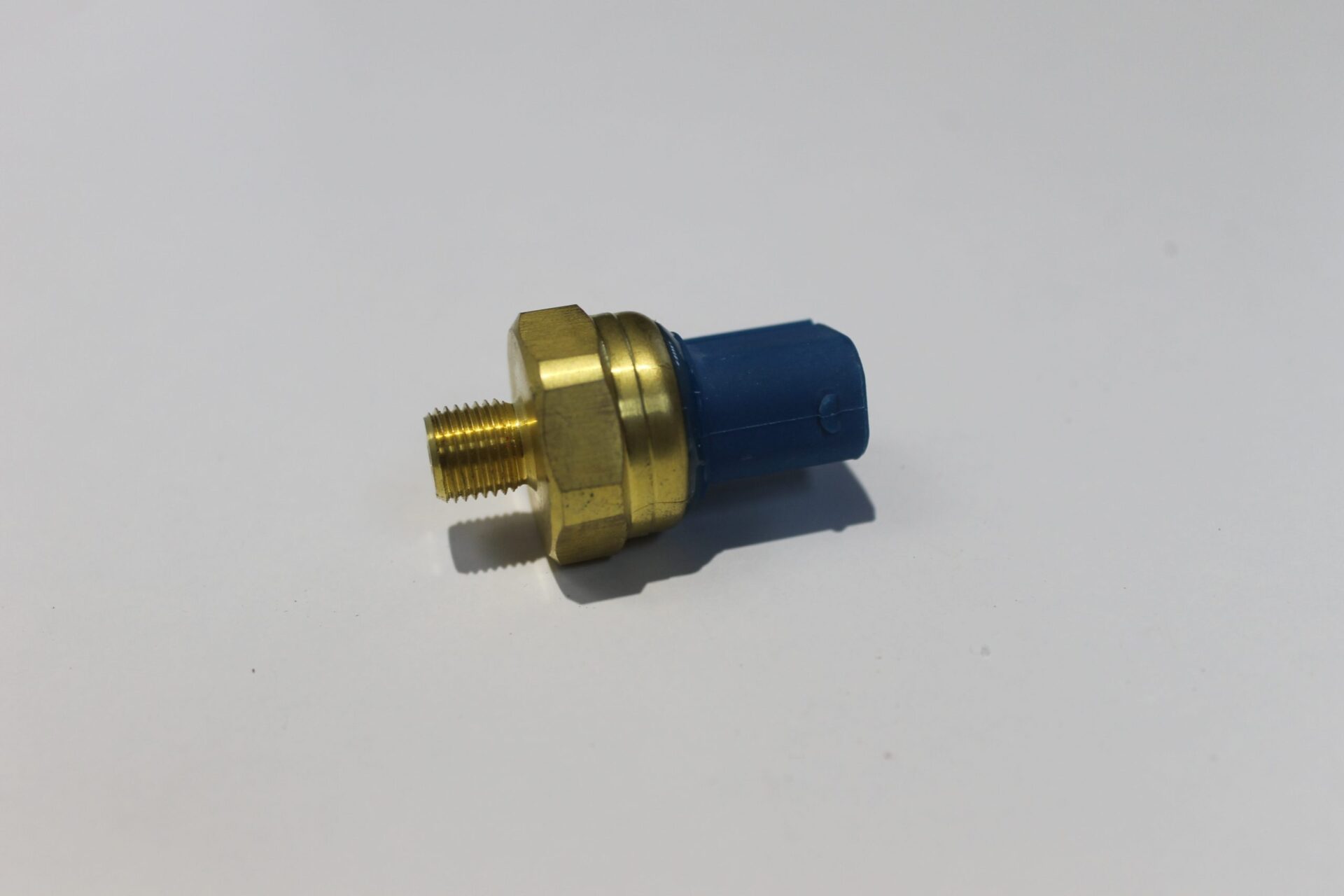 Engine Pressure Sensor, V837070201, Massey Ferguson Tractors, Ned Murphy Tractors Ltd.