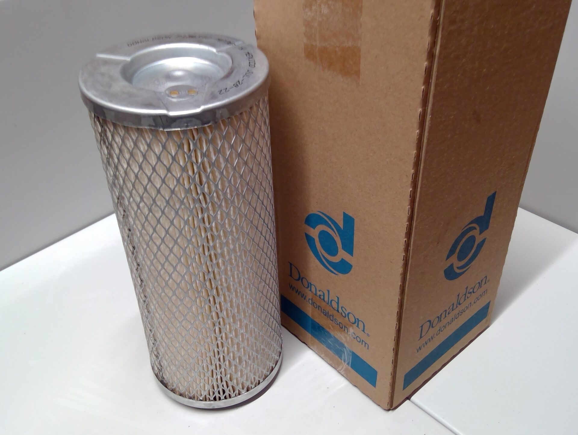 1026131M92, Air Filter, Massey Ferguson Tractors, Ned Murphy Tractors Ltd.