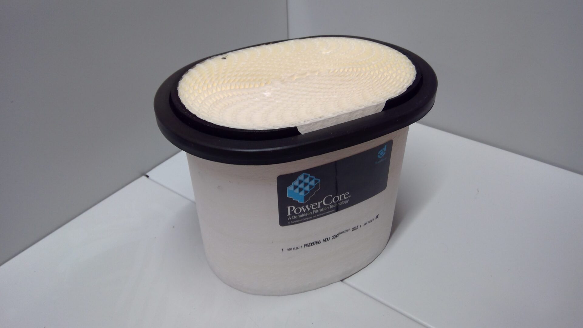 V37352500, Air Filter Element, Massey Ferguson Tractor Parts, Ned Murphy Tractors Ltd.