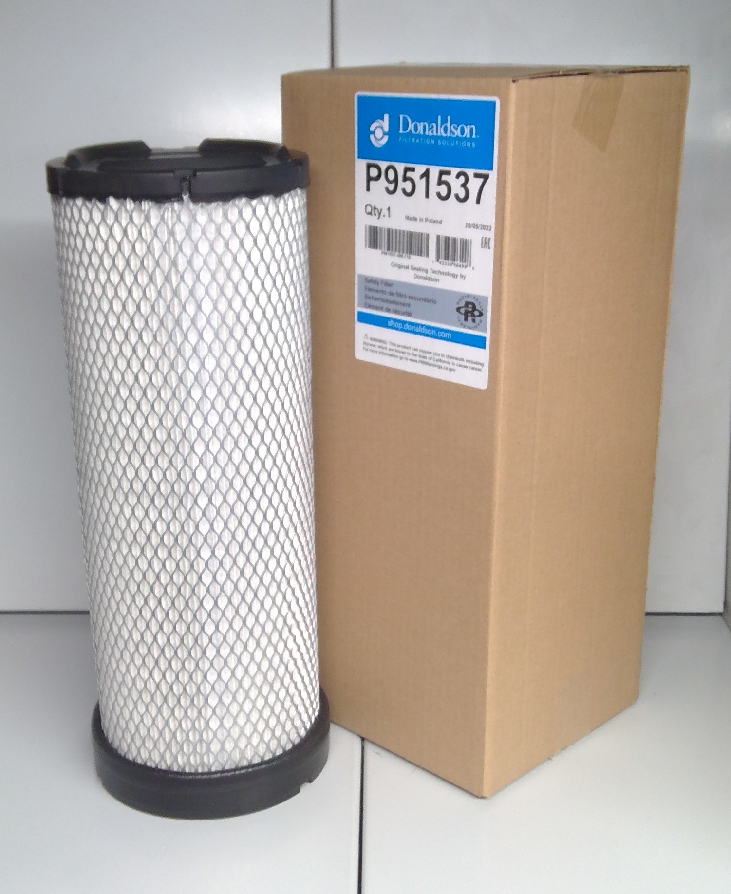 4270018M1, Air Filter, Massey Ferguson Tractors.