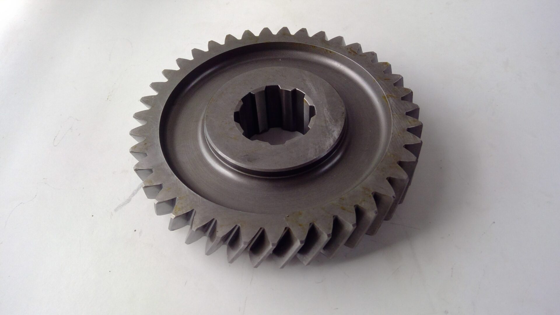 3599280M2, Rangebox Gear 39T, Massey Ferguson Tractors, Ned Murphy Tractors Ltd.