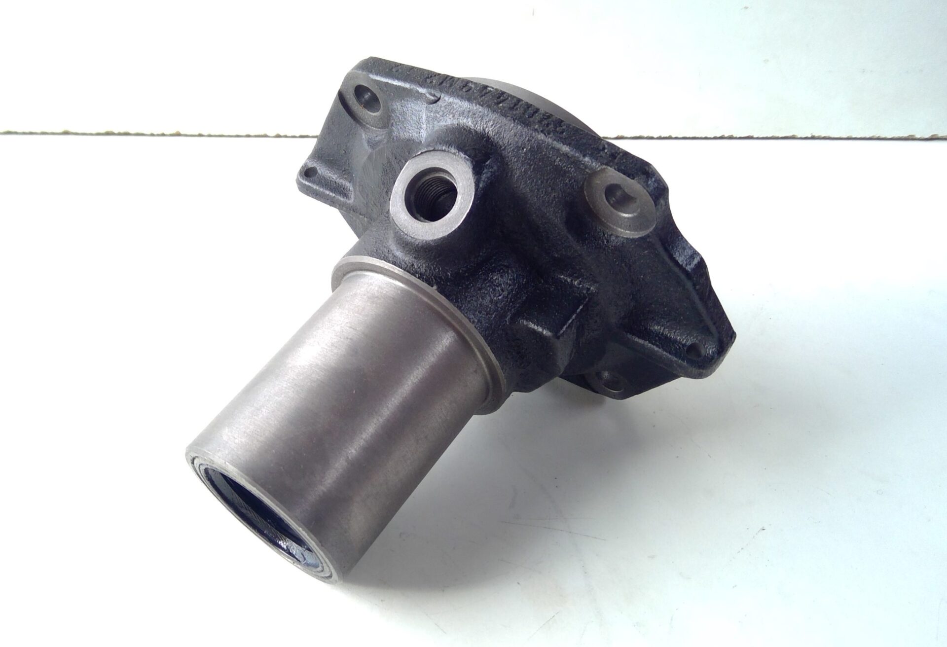 3761240M92, Retainer, Massey Ferguson Tractors, Ned Murphy Tractors Ltd.