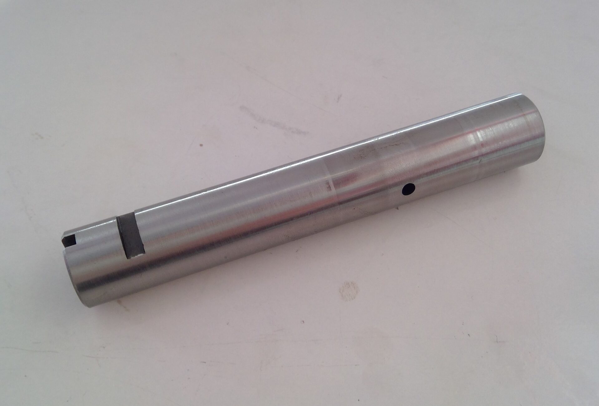 3698173M1, Idler Shaft, Massey Ferguson Tractors, Ned Murphy Tractors Ltd.