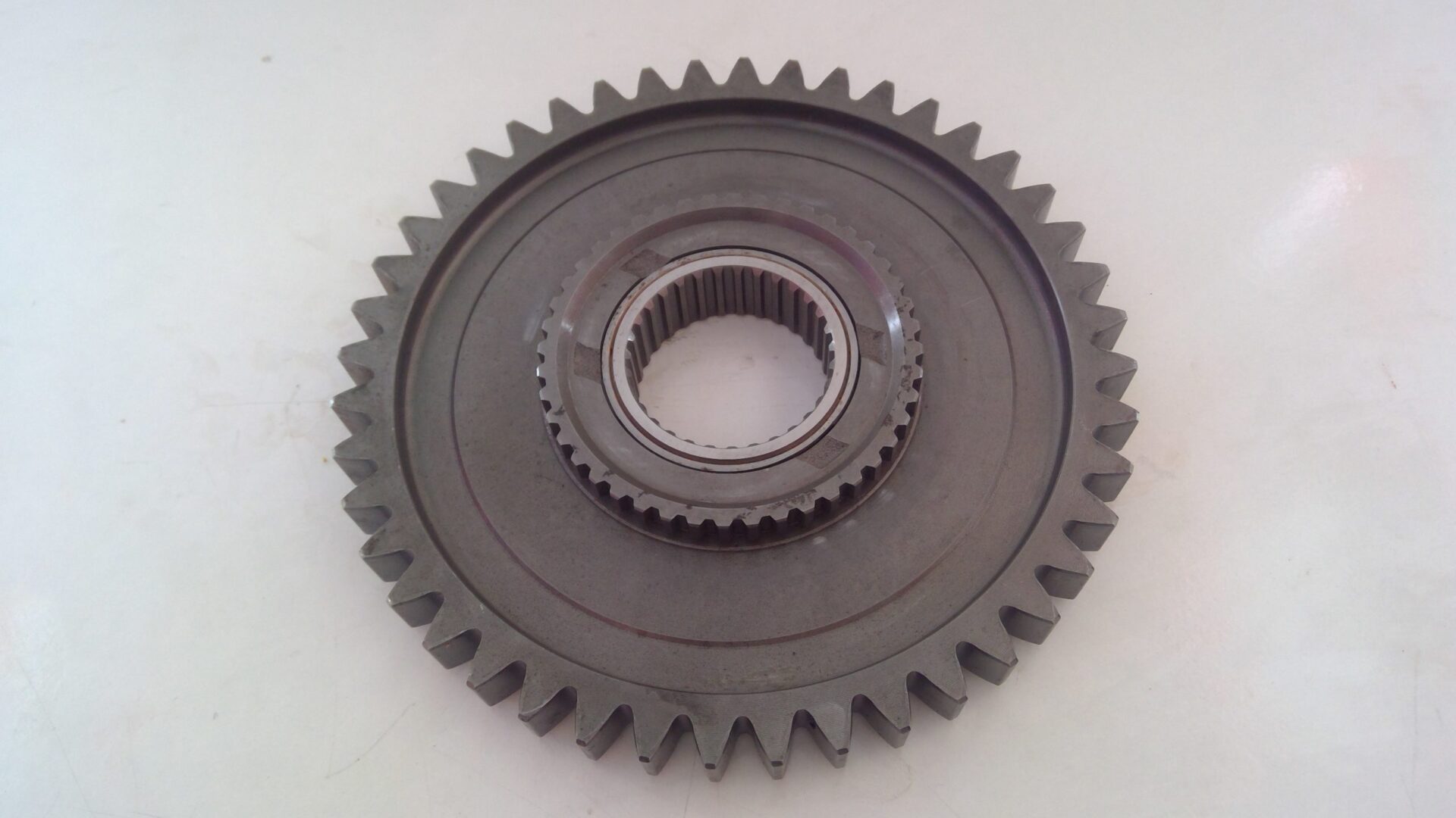 3819853M91, Gear 44T, Massey Ferguson Tractors, Ned Murphy Tractors Ltd.