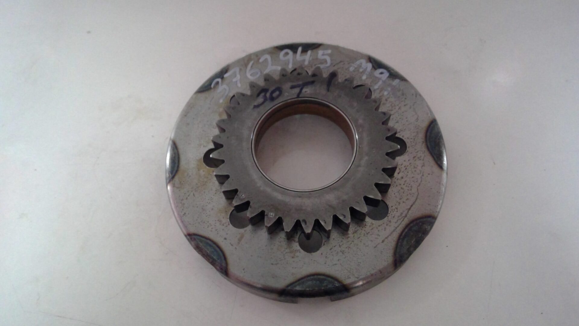 3762945M91, Cover 30T, Massey Ferguson Tractors, Ned Murphy Tractors Ltd.