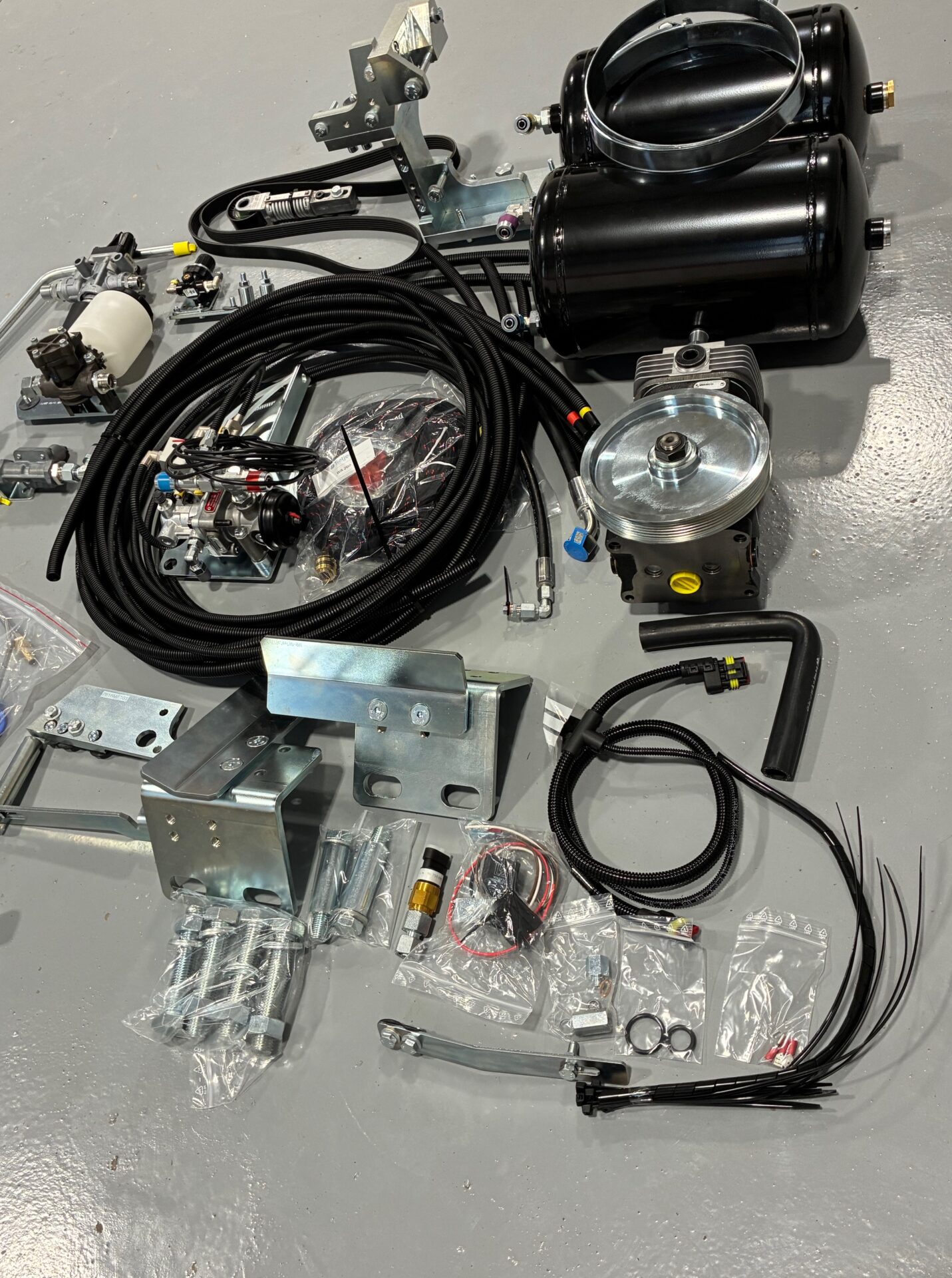 Air Brake Kit 7619, 7620, 7622, 7624 Dyna 6. Massey Ferguson Tractors, Ned Murphy Tractors Ltd.