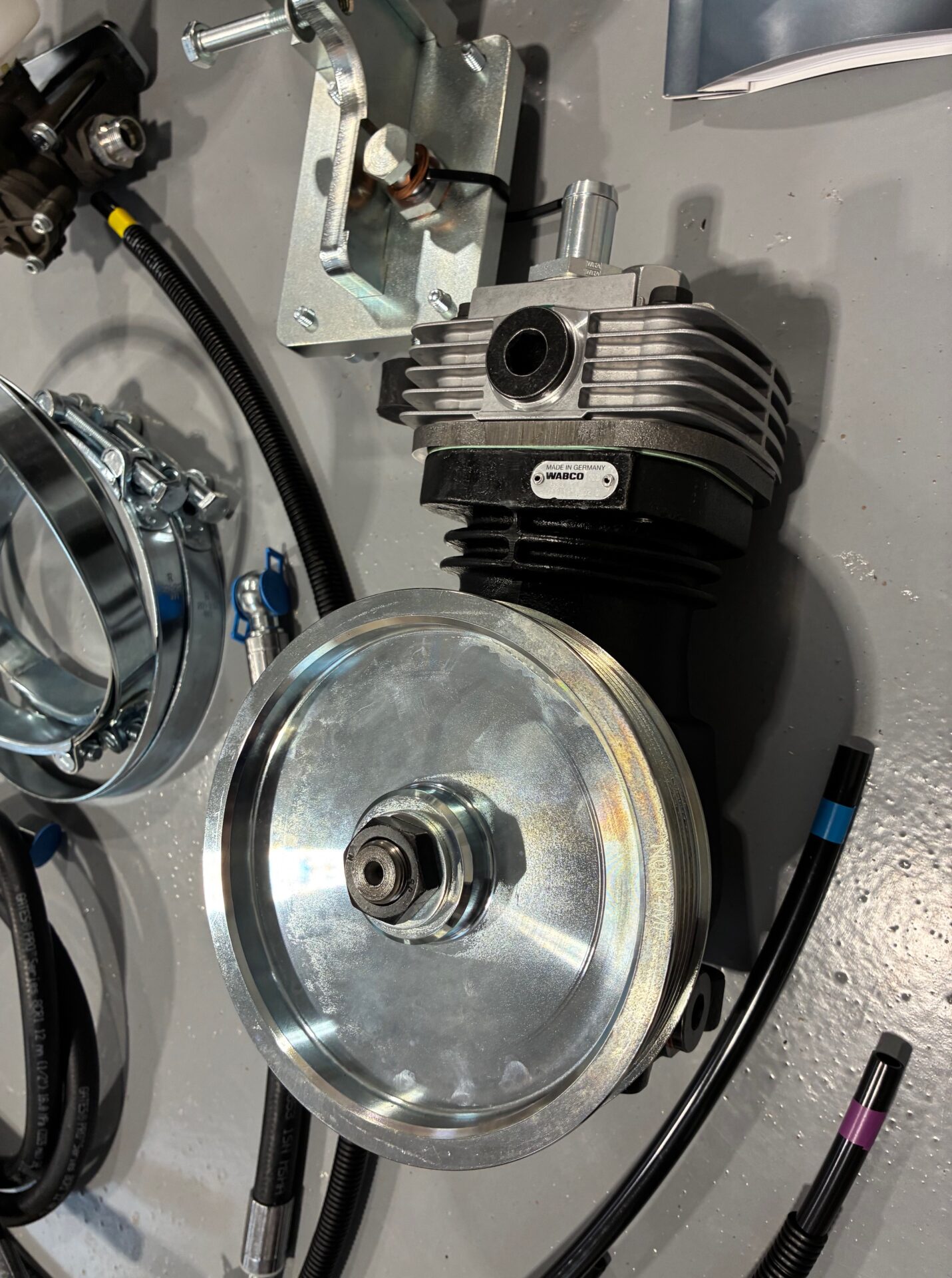 Air Brake Kit 7615, 7616, 7618 Dyna 6 for Massey Ferguson Tractors. Massey Ferguson Tractors, Ned Murphy Tractors Ltd.