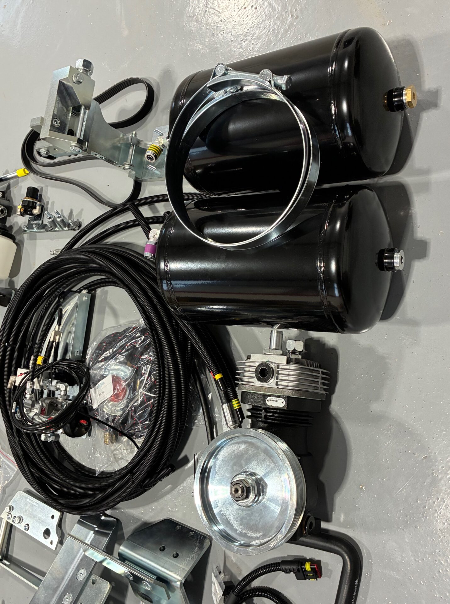 Air Brake Kit 7619, 7620, 7622, 7624 Dyna 6. Massey Ferguson Tractors, Ned Murphy Tractors Ltd.