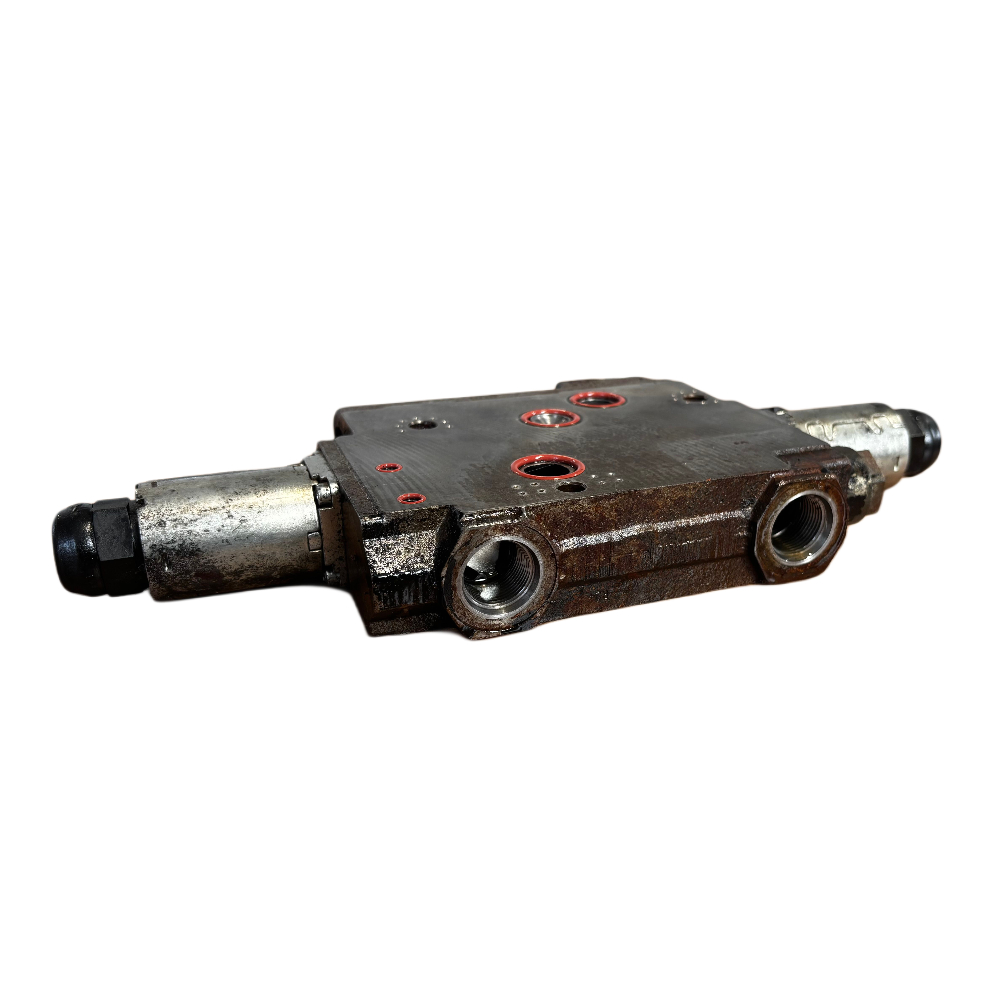 3796179M2, Control Valve, Massey Ferguson Tractors, NMT Group.