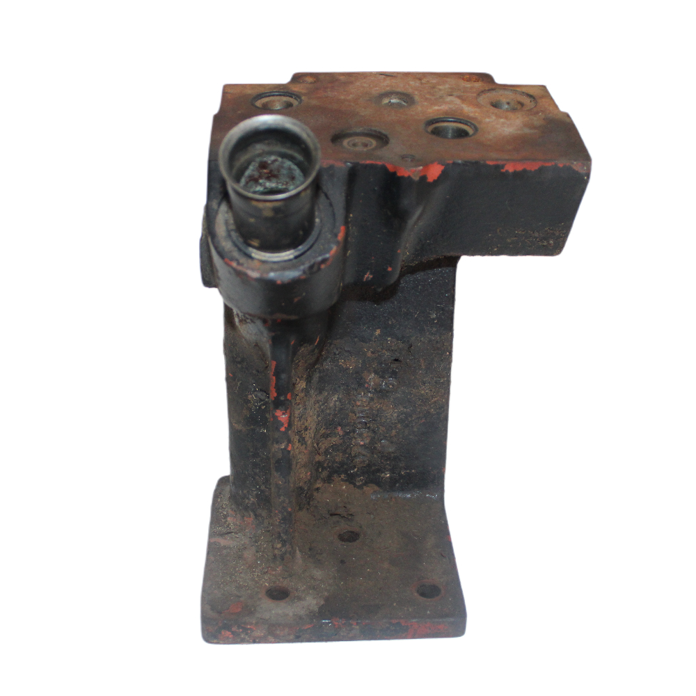 3716900M5, Square, Massey Ferguson Tractors, Ned Murphy Tractors Ltd.