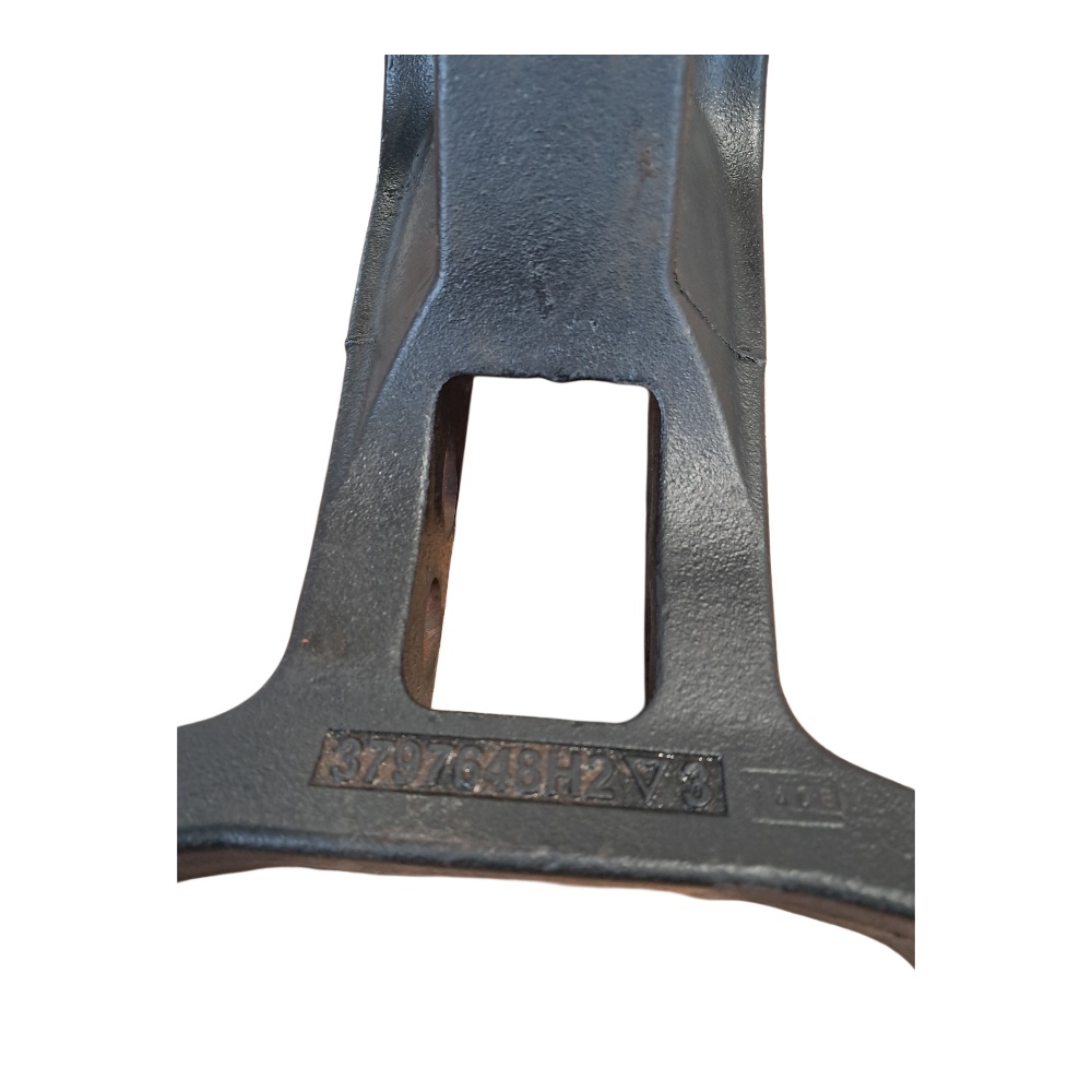 Support 3797648M4, Massey Ferguson Tractors, NMT Group.
