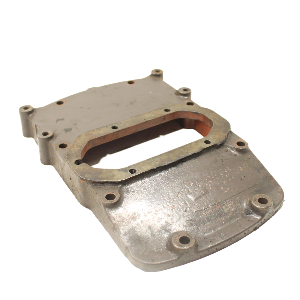1696231M2, Transmission Top Cover, Massey Ferguson Tractors, Ned Murphy Tractors Ltd.