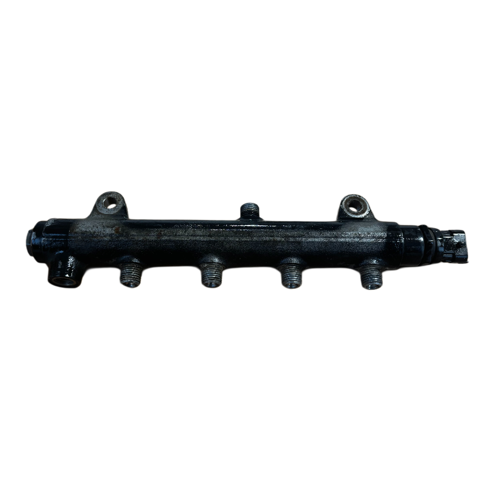V837069049, Injector Rail, Massey Ferguson Tractors, Ned Murphy Tractors.