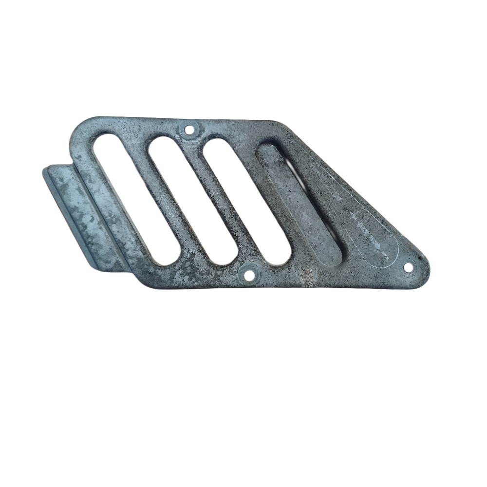 Grille 3778487M1 Massey Ferguson Tractors, Ned Murphy Tractors Ltd.