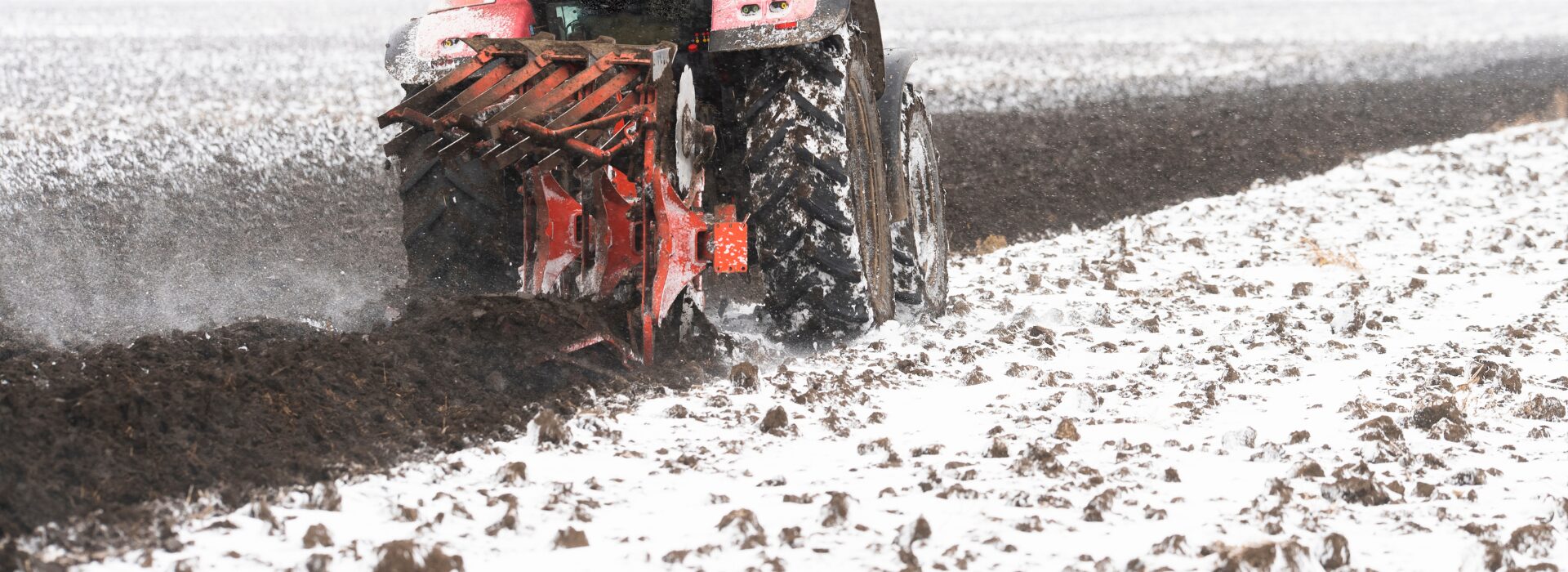 Massey Hard Starting in Cold Weather: Glow Plugs, Heater Plugs, and Fuel Gelling (What to Replace First), Massey Ferguson Tractors, Ned Murphy Tractors Ltd.