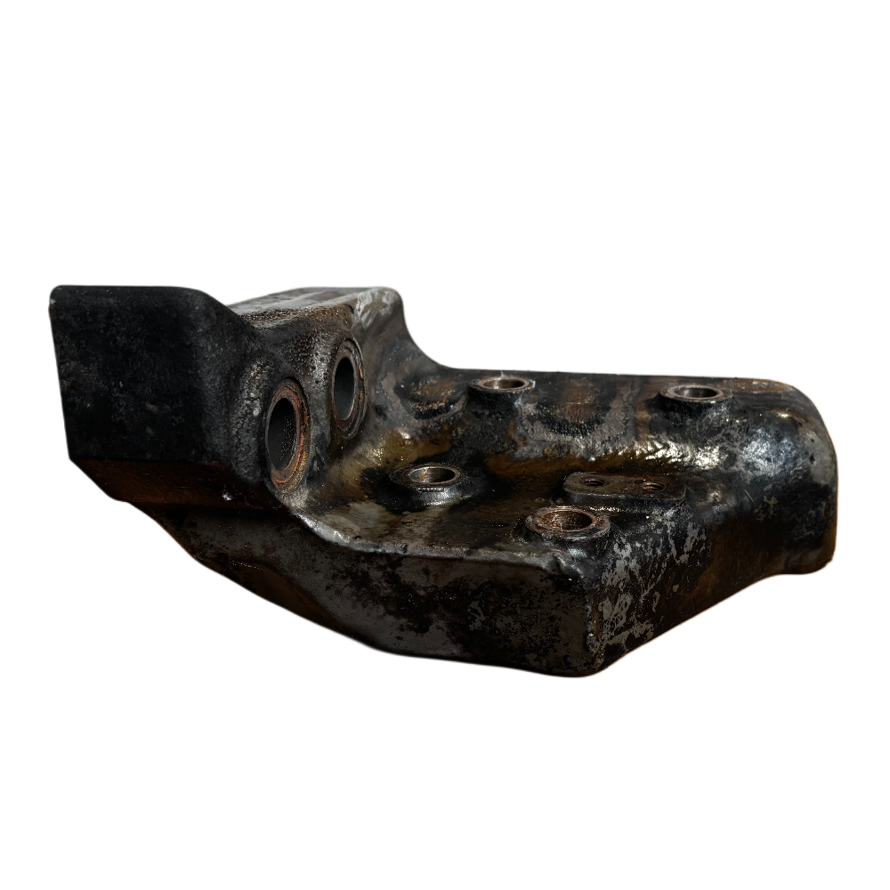 V836867636, Engine Support, Massey Ferguson Tractors, Ned Murphy Tractors.