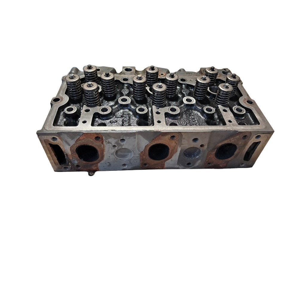 Cylinder Head ACX5038610, Massey Ferguson Tractors, Ned Murphy Tractors Ltd.