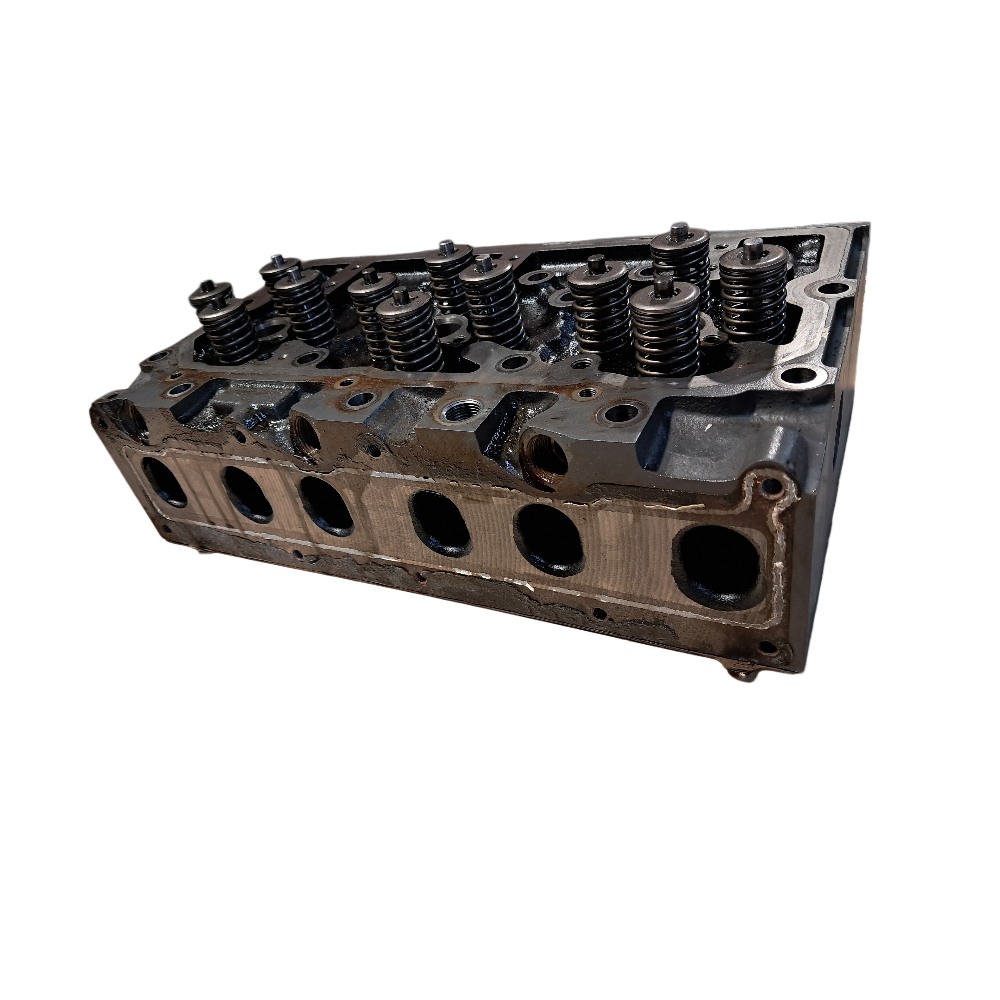 Cylinder Head ACX5038610, Massey Ferguson Tractors, Ned Murphy Tractors Ltd.