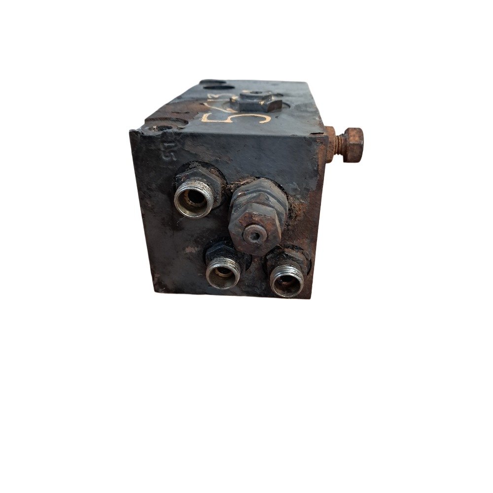 Adjustment Block 4355499M2 - Empty, Massey Ferguson Tractors, Ned Murphy Tractors Ltd.