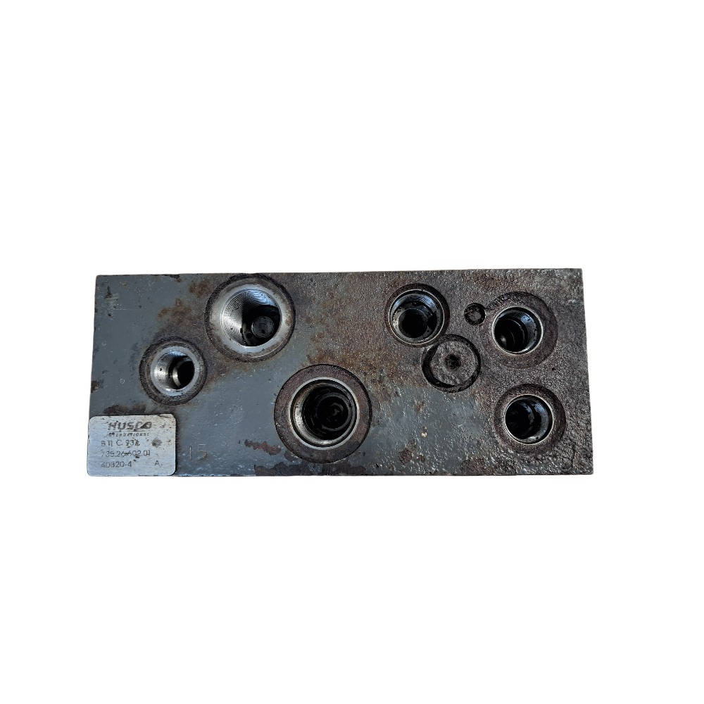 Valve Block ACP1122810, Massey Ferguson Tractors, Ned Murphy Tractors Ltd.